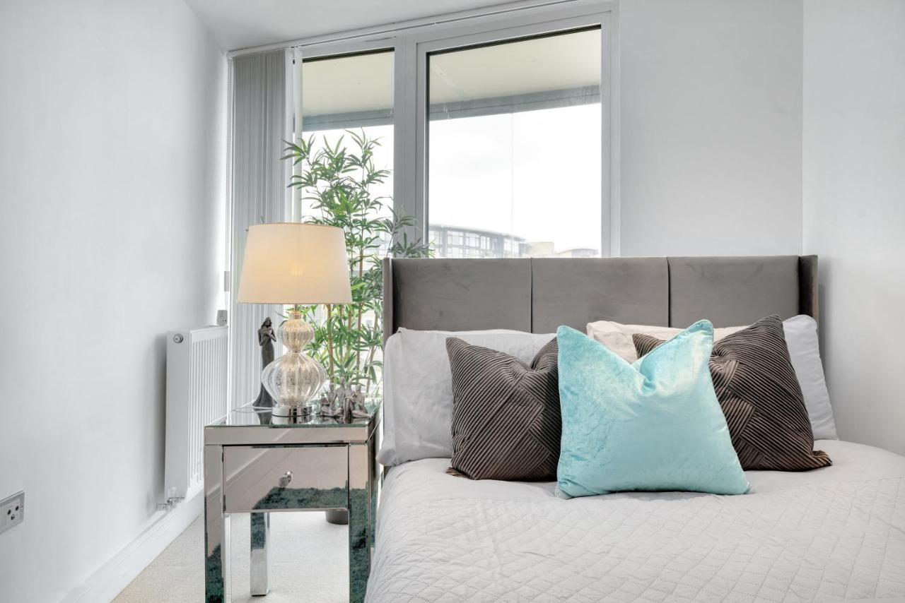 Large 2Bed 2Bath Apartment Beautiful River Views London Greenwich Cutty Sark - Perfect For Long Stay, Business, Leisure And Relocations Εξωτερικό φωτογραφία